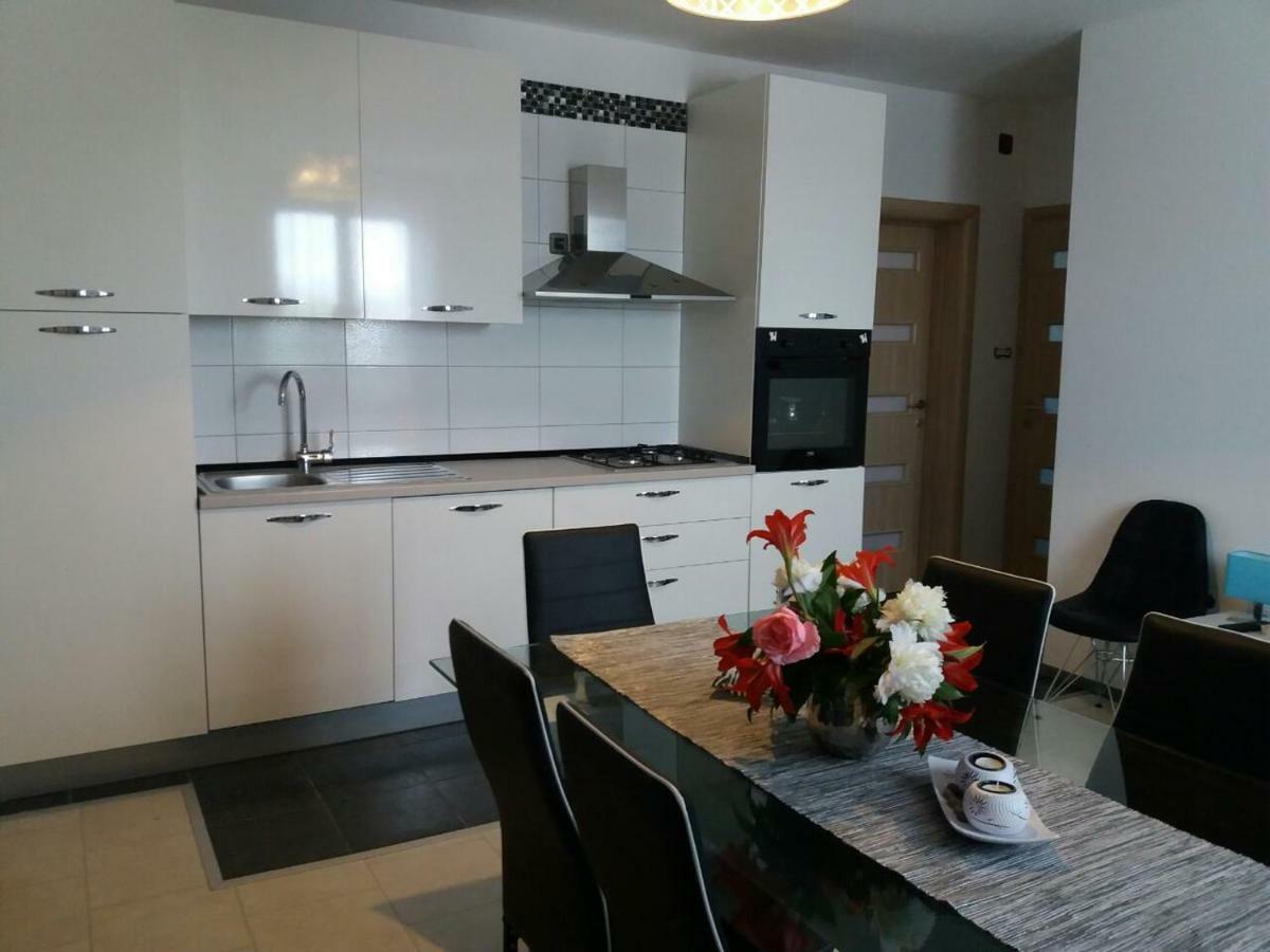 Apartmani Tajana Sukošan Exterior foto