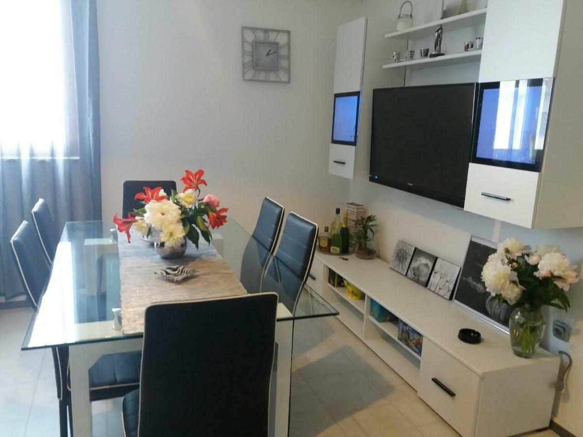 Apartmani Tajana Sukošan Exterior foto